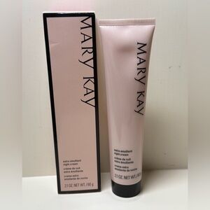 Mary Kay Extra Emollient Night Cream